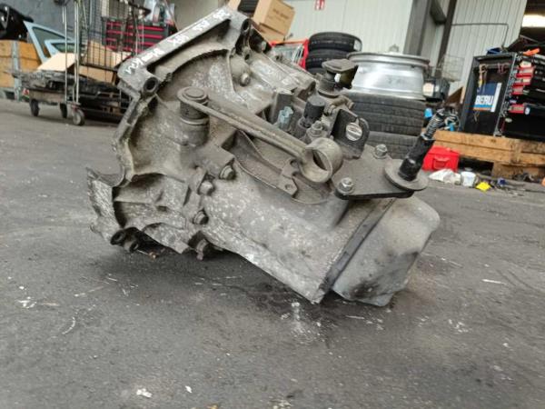 BOITE A VITESSE MANUEL PEUGEOT 206 1.1 ESSENCE - Vue 5